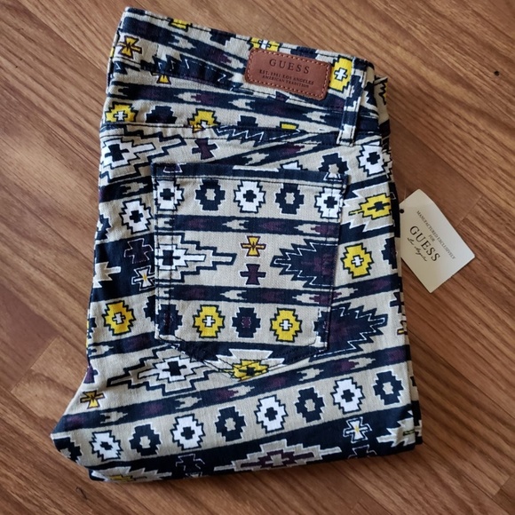 NWT GUESS WOMEN JEANS SLIM SKINNY - Picture 4 of 8